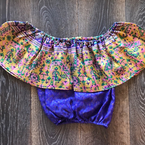 LUX DIVINE Astrea Ruffle Top - Picture 2 of 3